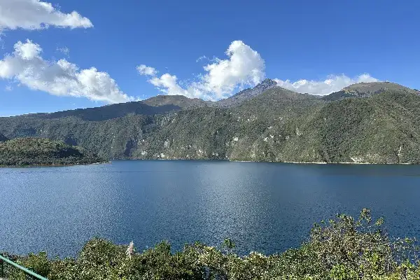 Cuicocha lagoon otavalo