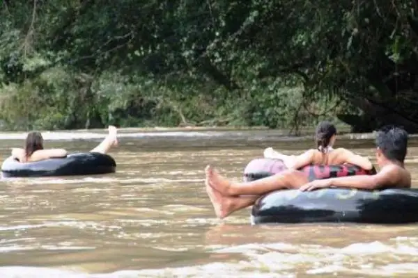 Tubing Amazon