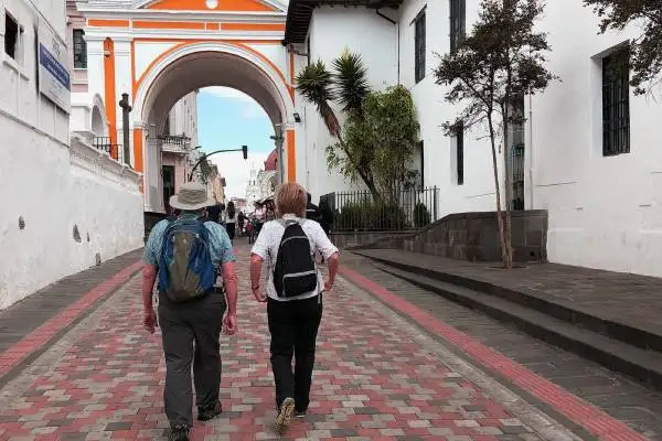 Quito walking tour stop at Basílica del Voto Nacional towers