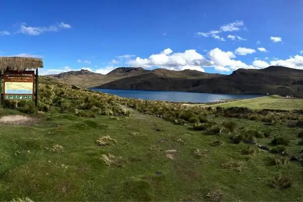 Nubes sobre el páramo del Antisana a media mañana