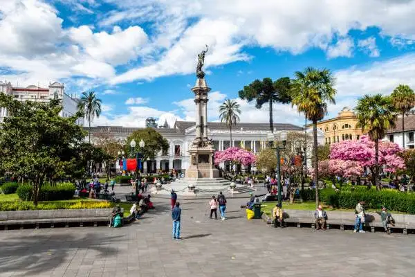 Plaza grande quito