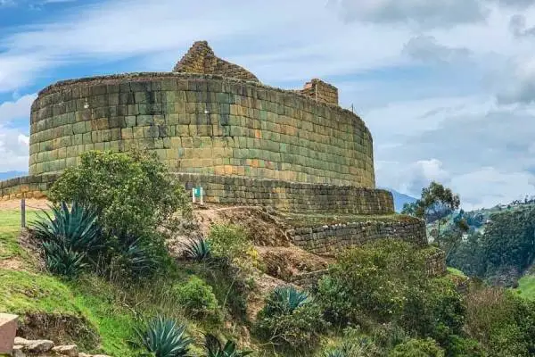 Ingapirca ruins ecuador