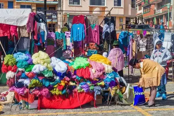 zumbahua market