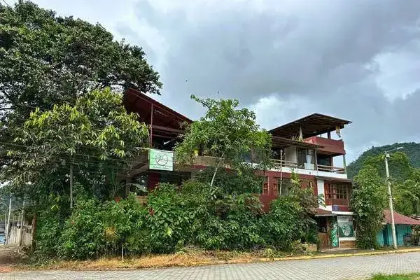 Eco-lodge Mindo cloud forest Ecuador accommodation exterior