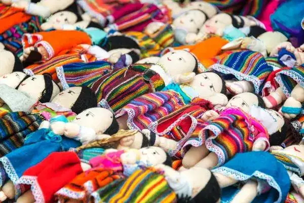 Otavalo handicrafts in Ecuador indigenous market