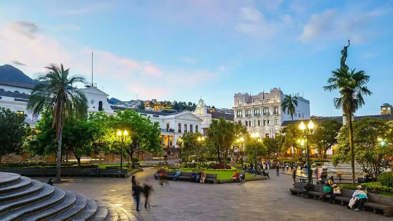Quito Old Town Walking Tour